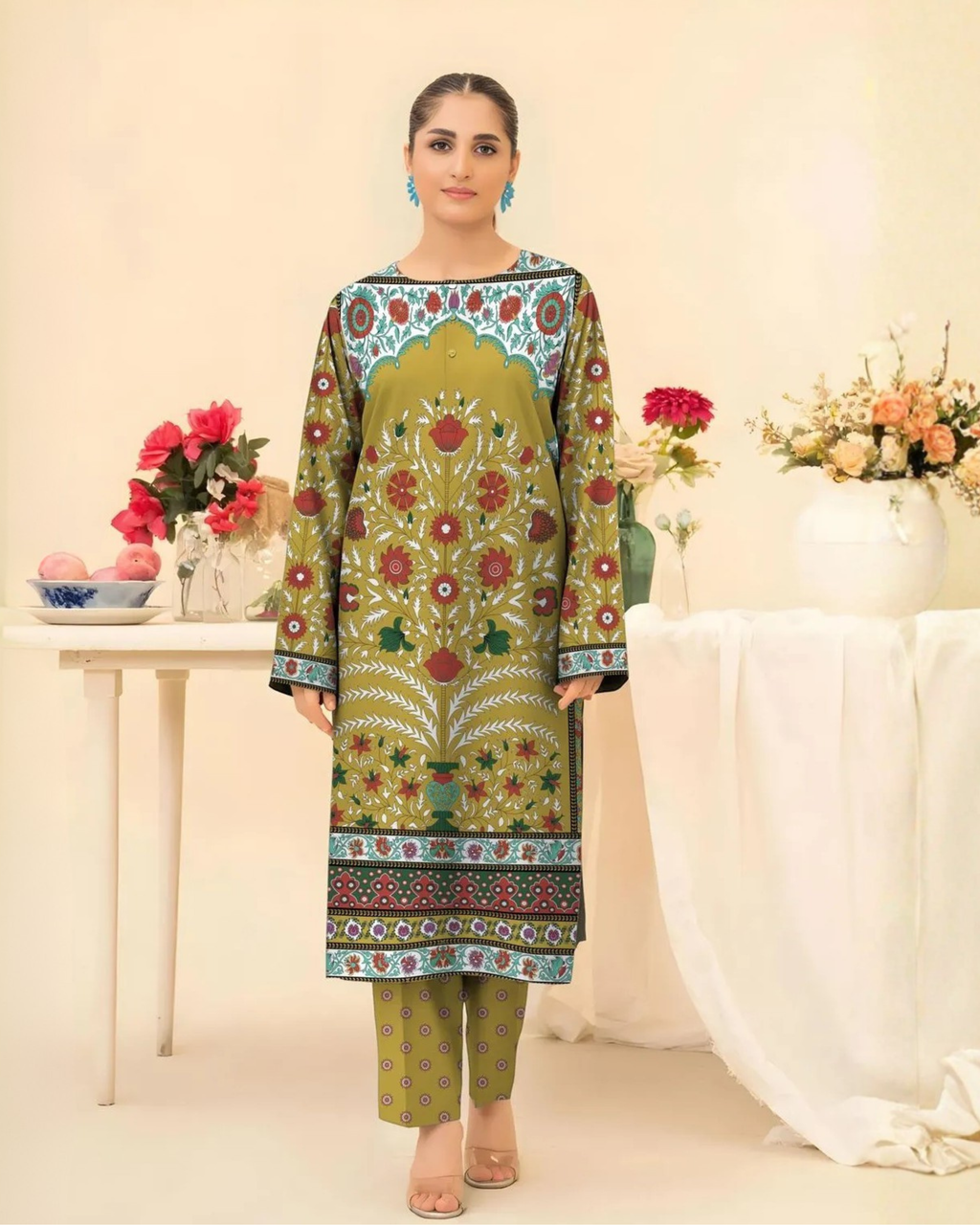 2 Pcs Women's Unstitched Printed Suit